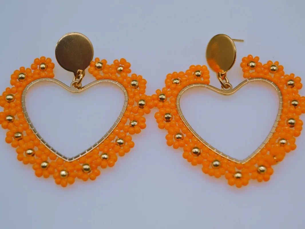 Серьги-капельки из акрила Tide |