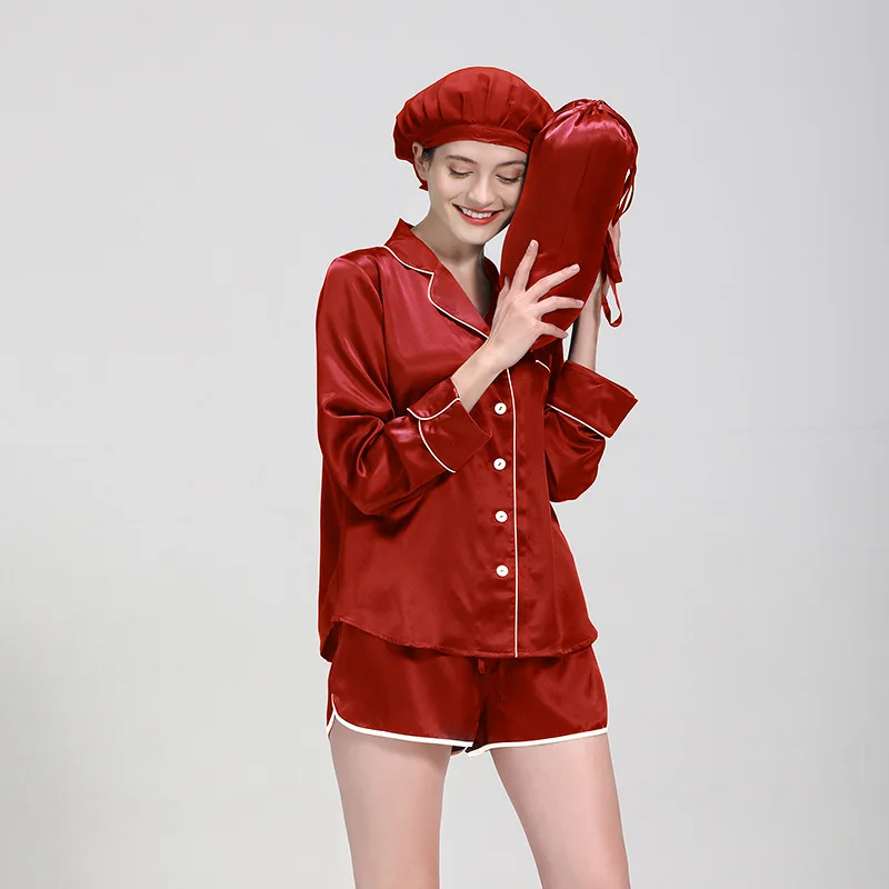 Рисунок 2 - Домашняя одежда из шелка тутового