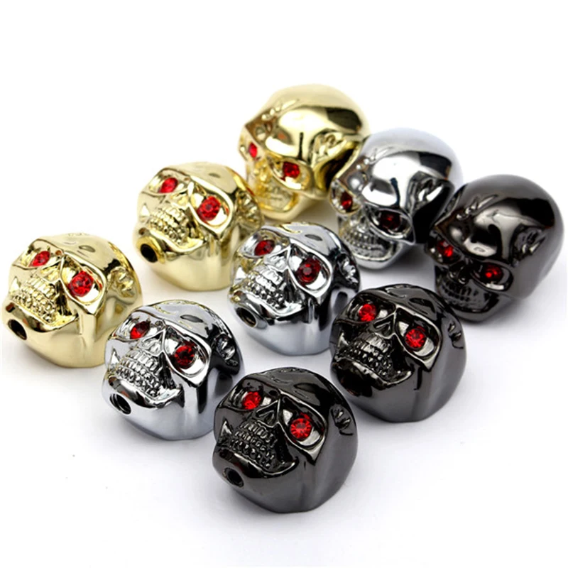 

3pcs/set Electric Guitar Bass Shining Metal Skull Head Control Knobs Speed Volume Tone Control Knobs Buttons Guitar Accessories