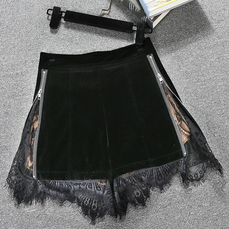 2021 Spring Summer Women New Lace Edge High Waist Slim Western Style A-Line Shorts Female Velvet Zipper Wide Leg Shorts Black