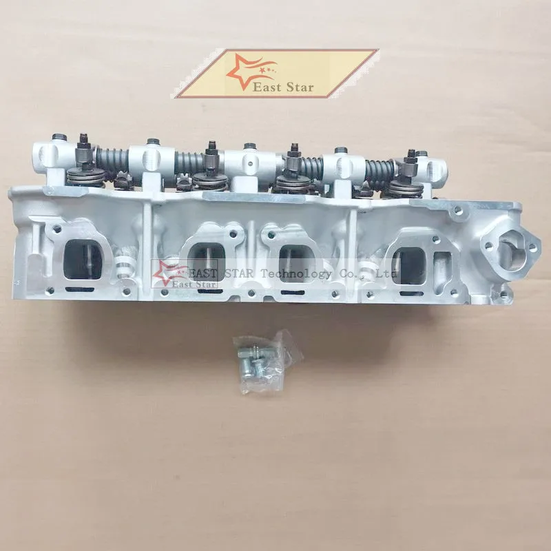 EEE Z24 полная головка блока цилиндров для Nissan D21 4/8 отверстие свечи зажигания 11042-1A001