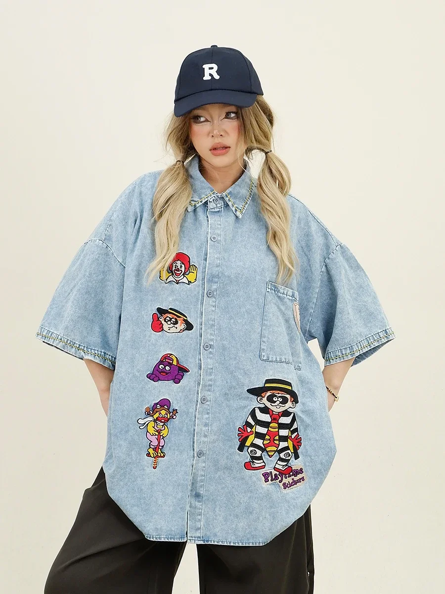 Джинсовые рубашки с коротким рукавом и вышивкой в стиле аниме Новинка лета 2024