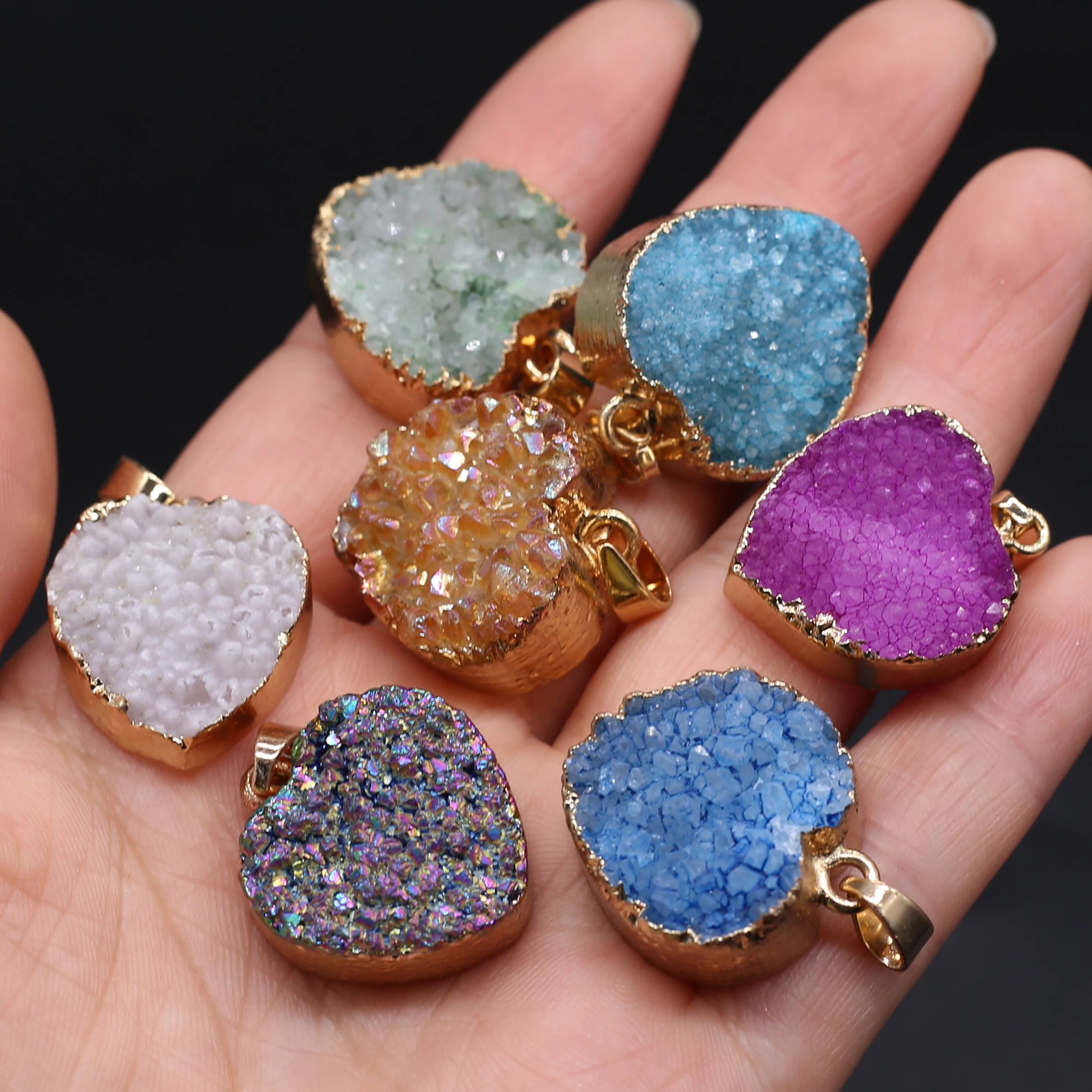 

Charms Natural Agates Pendant Heart Shape Natural Druzys Stone Pendant for Women Making DIY Jewerly Necklace Gift 22x25mm