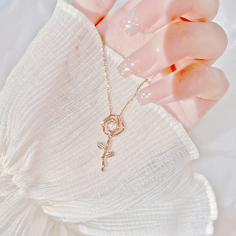 

Gold Silver Color Rose Flower Necklace Pendant Gift for Friends' Party Fashion Luxury Jewelry Collar Choker Chain Accessories