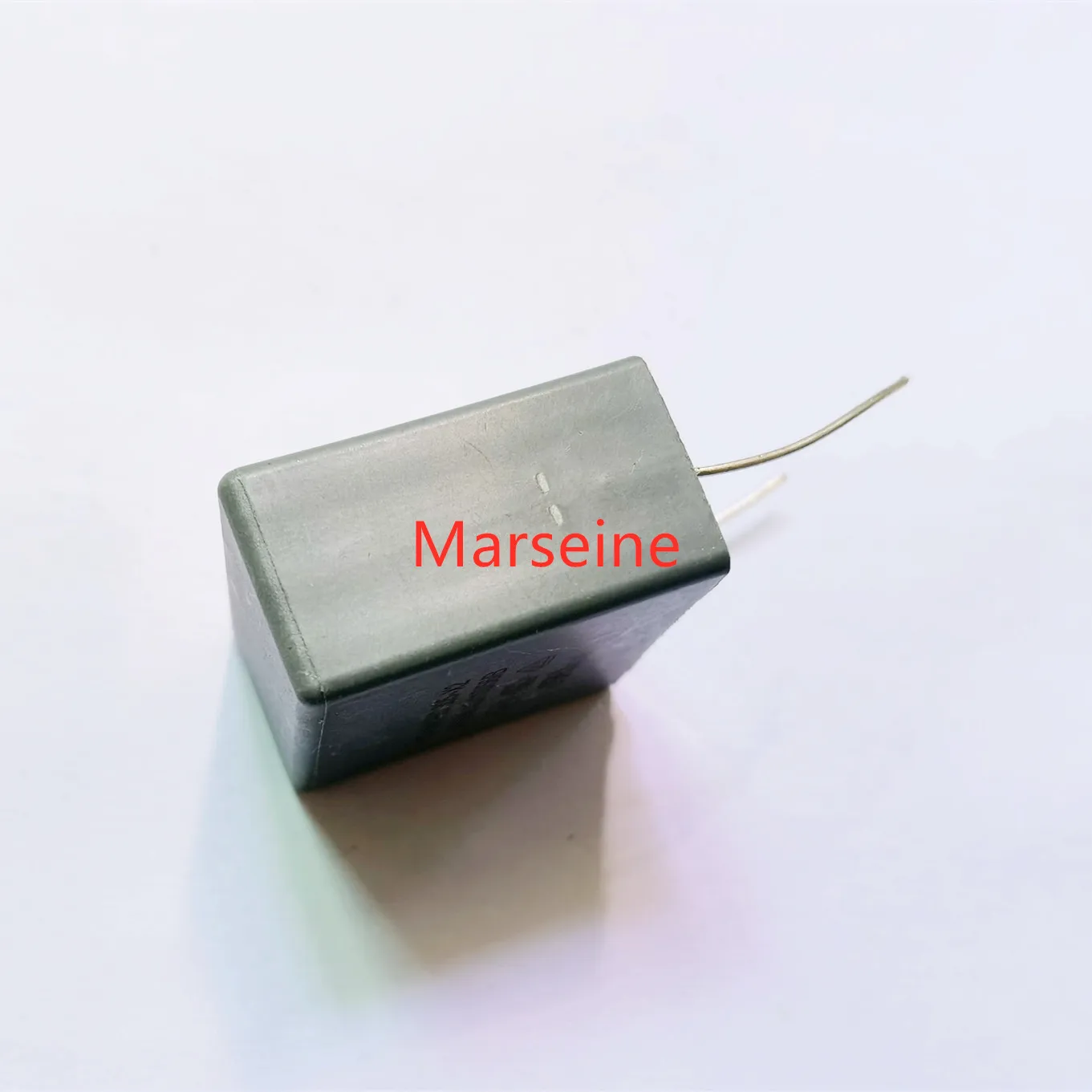 Оригинальный новый 100% MKP62 305V4.7UF 475M C42Q2475MBSC000 X2 пленочный конденсатор P = 27 5 мм