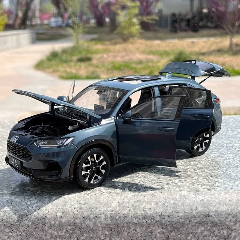 Металлическая модель автомобиля Honda ZR-V ZRV