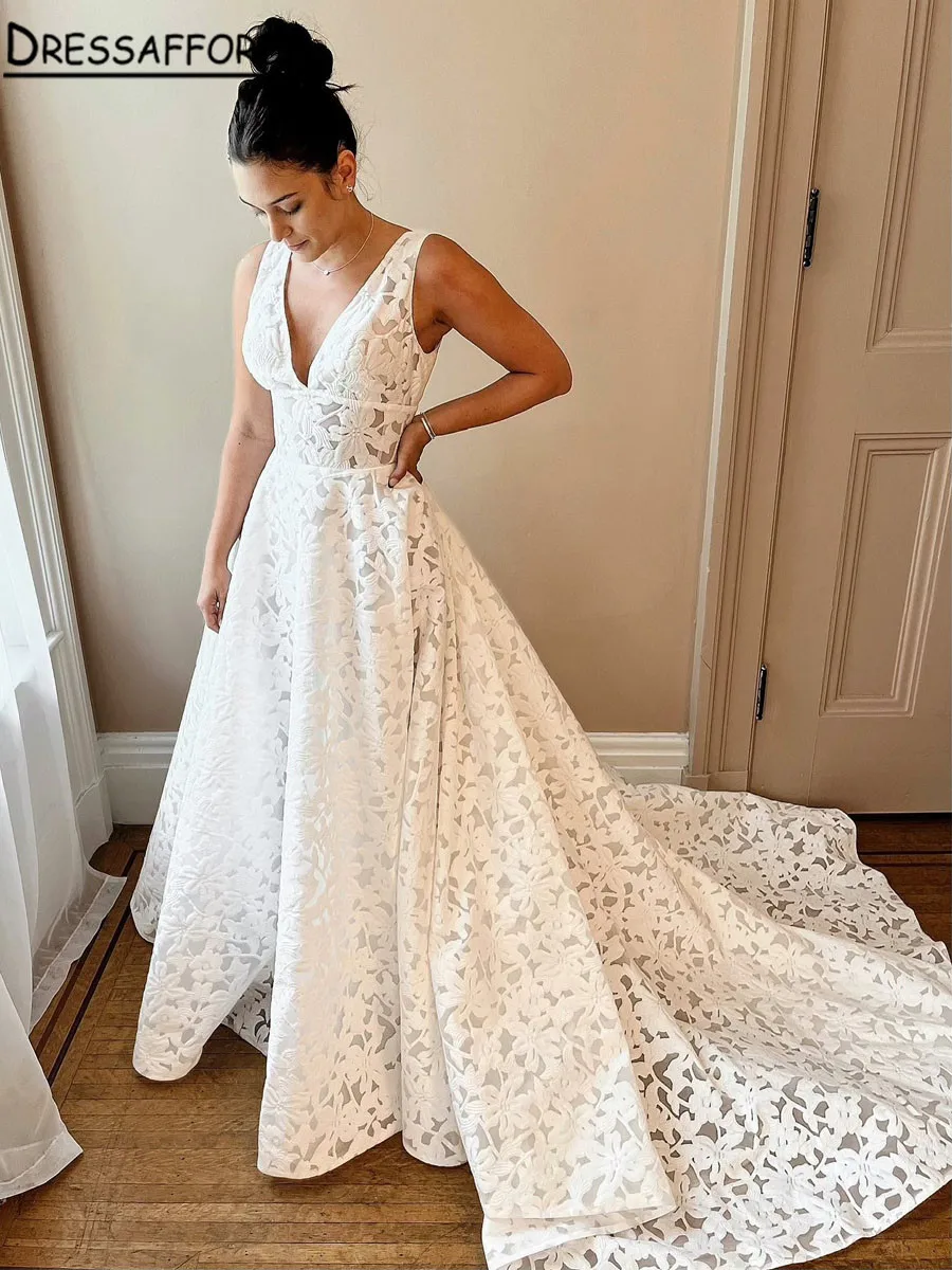 

Plunging V Bohemian Wedding Dress 2023 Vestido Noiva Summer A Line Boho Wedding Dress V Neck Lace Open Back Sleevele