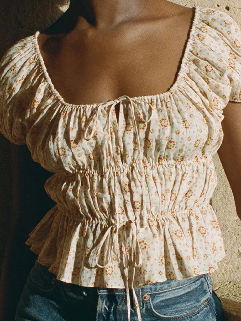 

Short Puff Sleeve Short Blouse Women Square Collar Sweet Slim Floral Ladies Fashion Shirt Tops with Drawstring 2022 Summer New