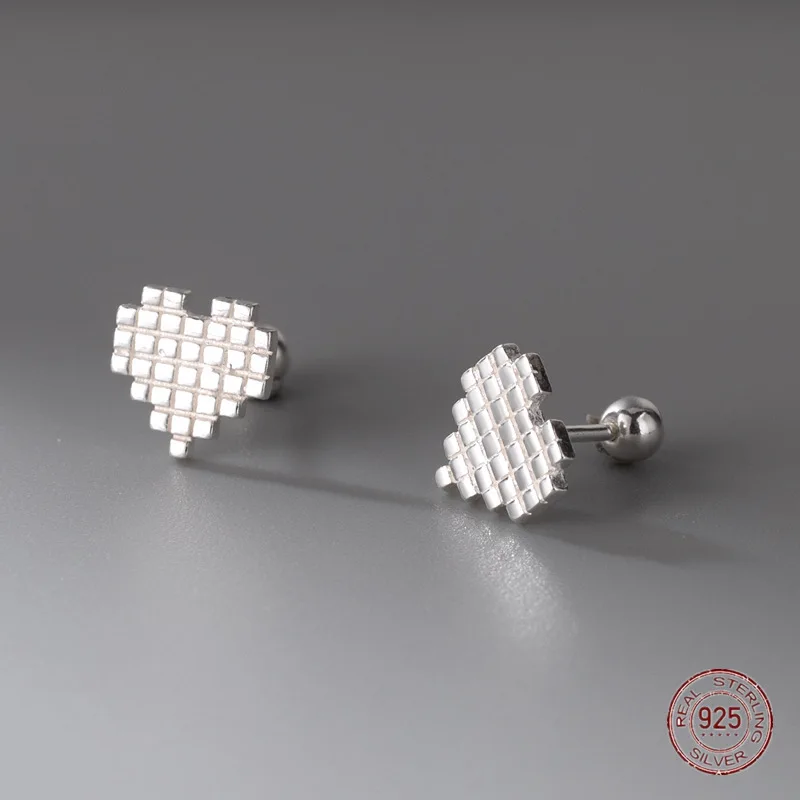 Женские серьги-гвоздики из серебра 925 пробы в форме сердца