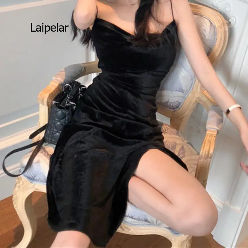 

New Vintage Black Velvet Midi Dress Women Spaghetti Straps Slit Dress Sexy Bodycon Bandage Party Dress