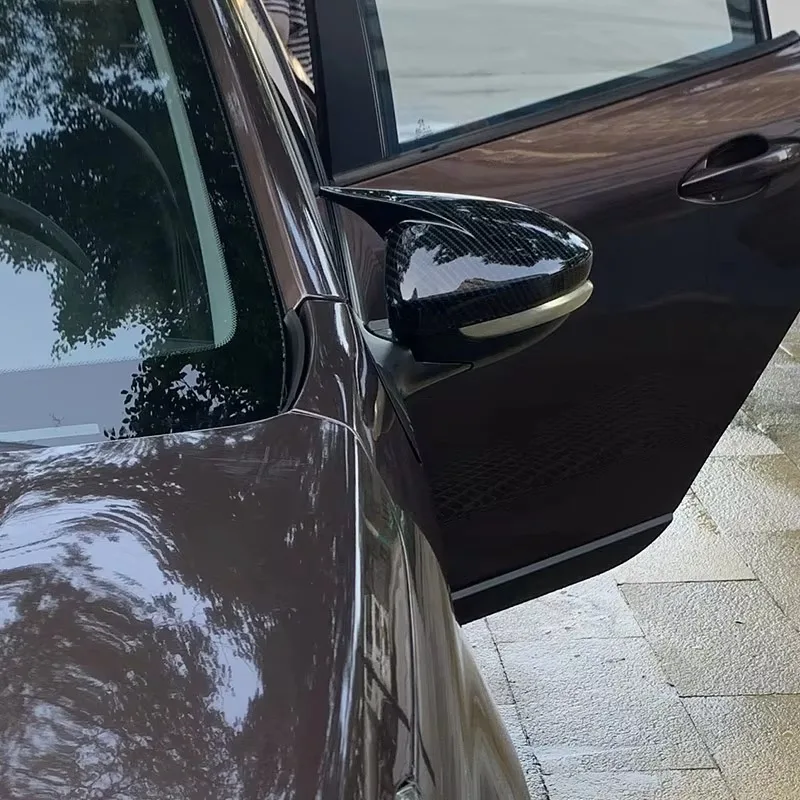 Фото BOMP для Citroen C3 2018 2019 2020 2021 2022 2023 2024 Декоративная накладка на боковое зеркало заднего вида с блестящим черным покрытием под карбон. №5