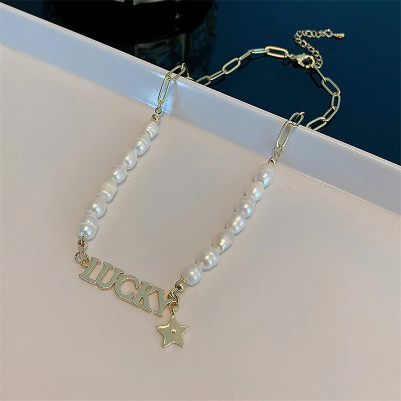 

Pearl Necklace 2022 new women retro niche design sense clavicle chain light luxury high sense choker