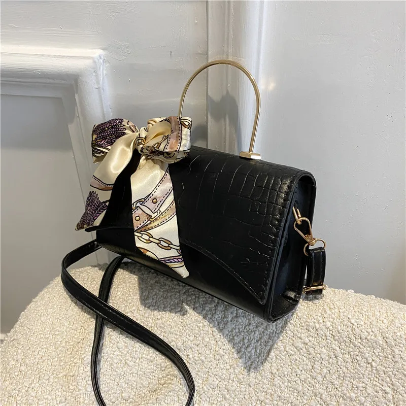 

High Quality Woman Shoulder Bags Underarm Flap Fashion Stone Vintage Scarves PU Leather Luxury Handbags For Women Crossbody Bag