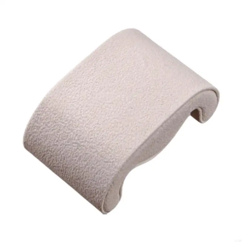 

Подставка для часов из бархата