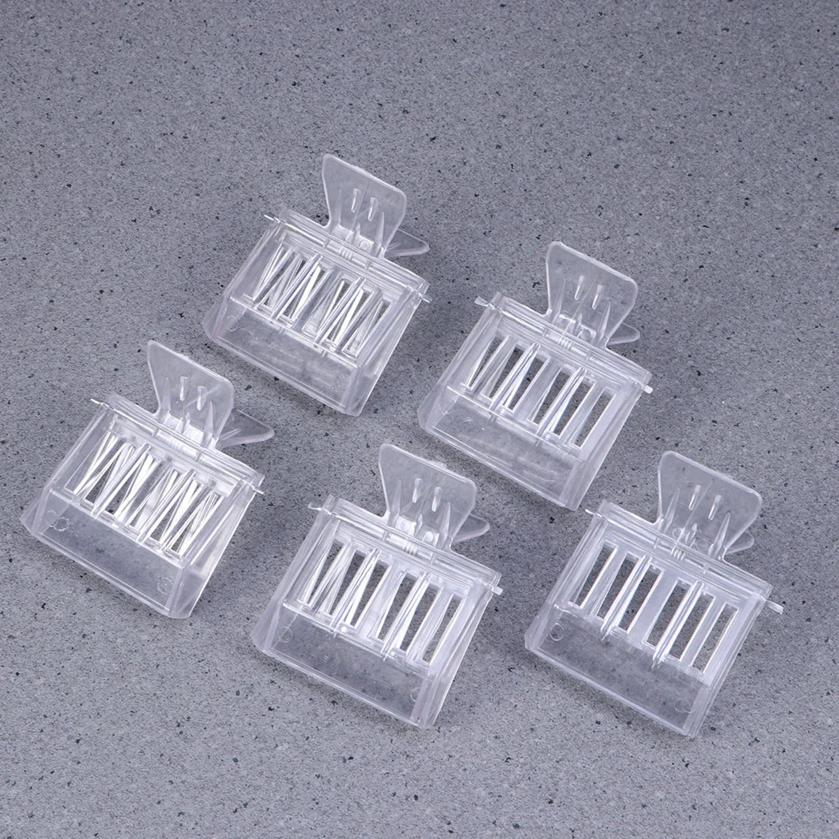 

5 Pcs Beekeeping Supplies Hive Tool Beekeepers Tools Queen Bee Cage Beekeepers Tools Beekeeping Accessories Bees Tools Cages