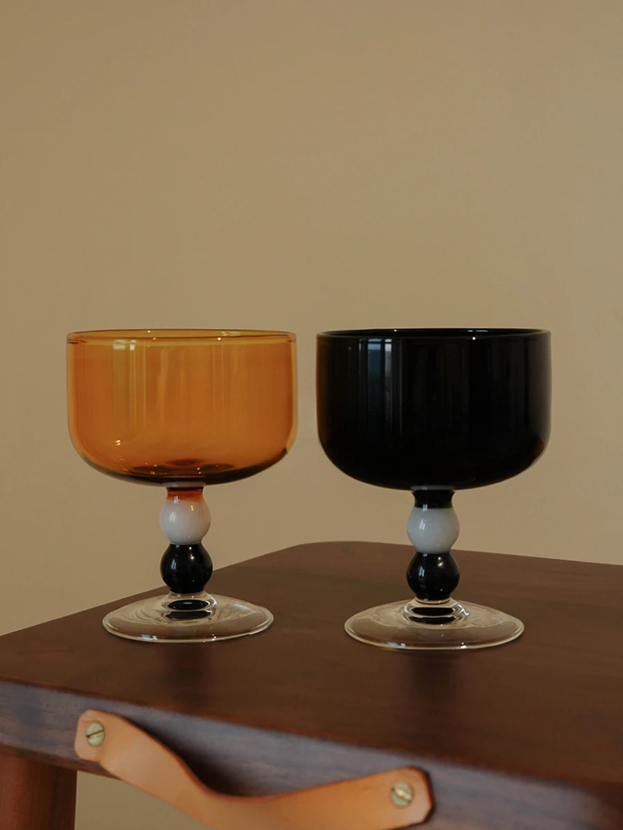

Original patent black-and-white yellow color matching tall heat-resistant glass advanced gift whiskey red wine glass