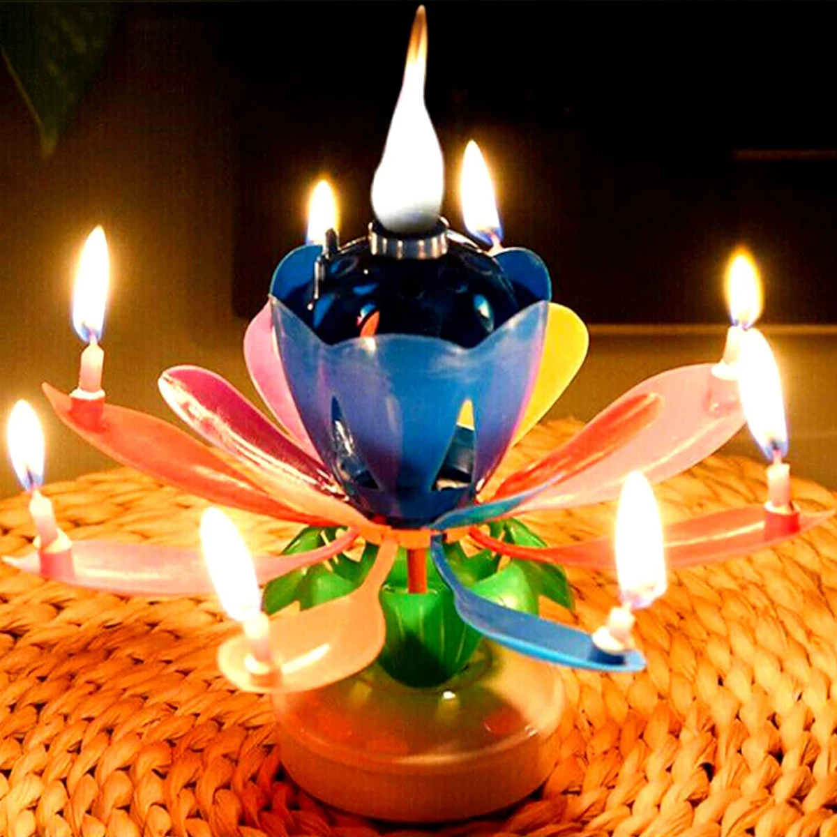 

Multicoloured Birthday Candles Battery Operated Musical Candles Opens & Rotates Cake Decoration for Wedding Birthday Party Decor