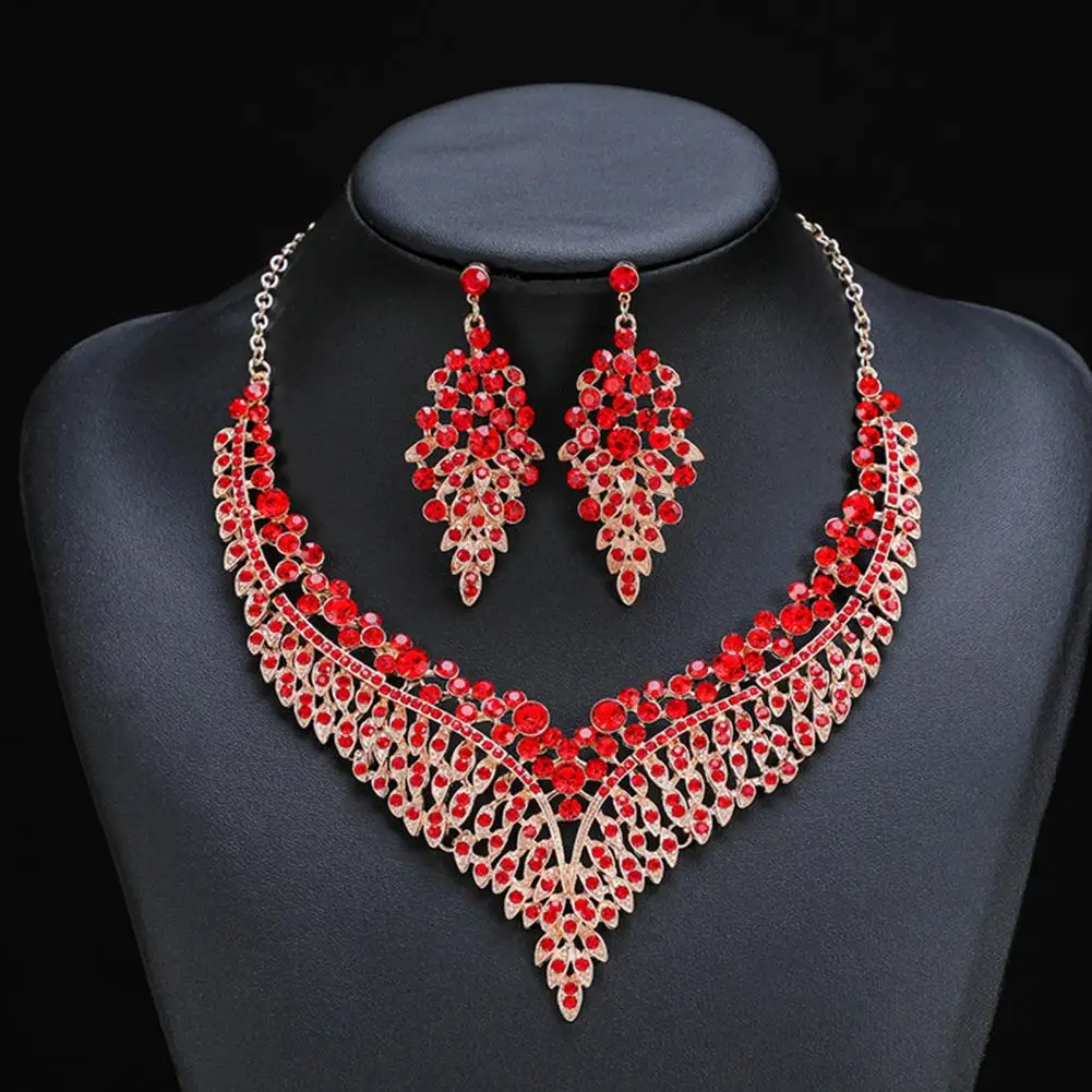 

Bridal Jewelry Sets Temperament Geometric Flower Retro Glitter Crystal Dinner Party Women Necklace Earrings Wedding Accessory
