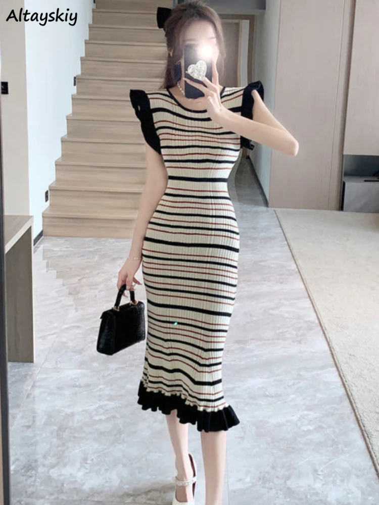 

Knitting Dresses Women Striped Retro Elegant Midi Vestidos Korean Style Fashion Summer Sleeveless Ladies Casual Stylish Tender