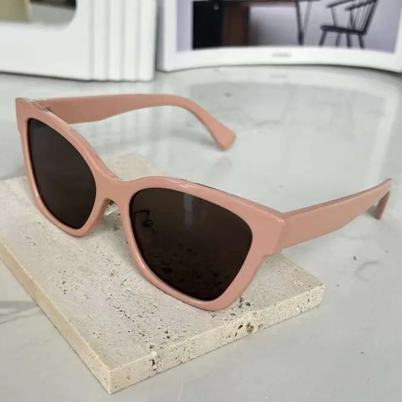 20400 стильные новые солнцезащитные очки женщины звезды путешествия фото УФ защита