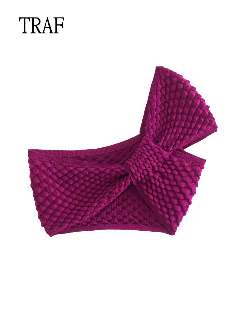 

Топ женский трикотажный асимметричный с рюшами и открытыми плечами