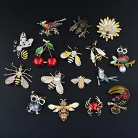 korean colorful bee brooch animal lapel pin cute clothing collar needle metal insert brooches crystal women and men accessories