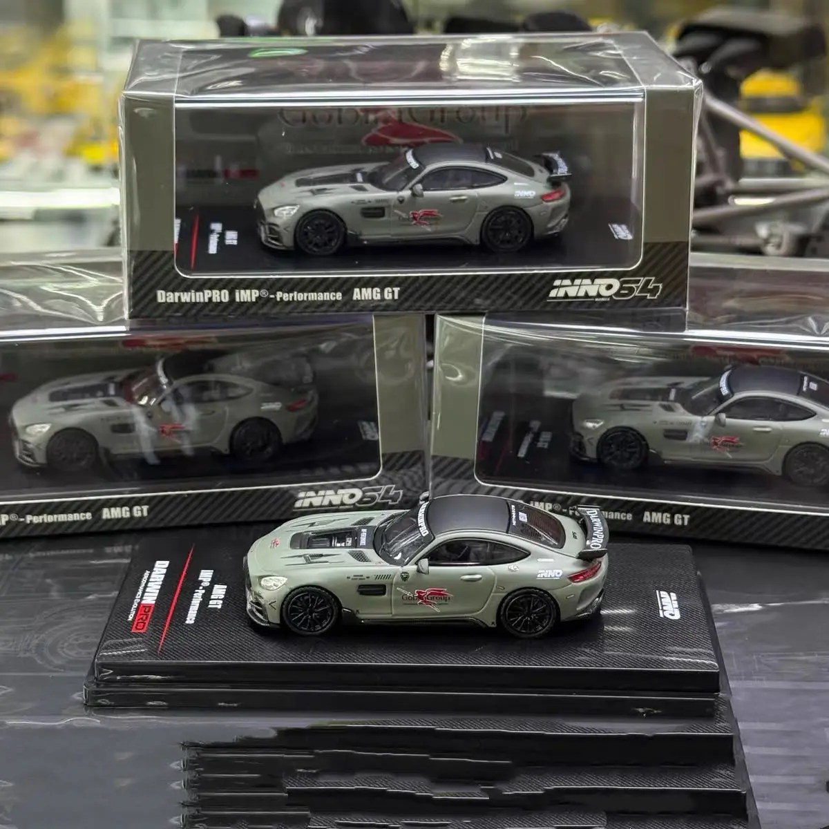 Фото Коллекционная модель мини-автомобиля INNO 1:64 из сплава DARWIN PRO Mercedes AMG GT, статуэтка для взрослых, подарок для мальчика №2