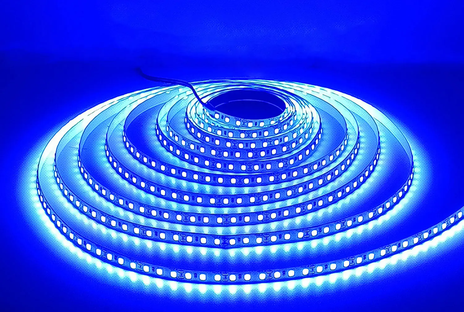 DC12V/24V 16.4Ft/5m 13000LM SMD 2835 600 LEDs Strip Lights Non-waterproof for Home Living Decor, 3 Times Brightness Than SMD3528