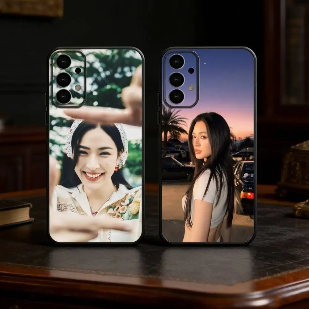 Фото Чехол для телефона с изображением актрисы Линлин Кван для Samsung S25, 24, 21, 22, 23, 30, Ultra, 20, Plus, Fe, Lite, Note, мягкий черный чехол №1