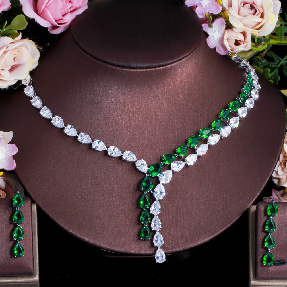 

Luxury Water Drop Shaped Zircon Necklace Earrings Jewelry Set Crystal Rhinestone Chain Choker Women Bridal Wedding Accessories