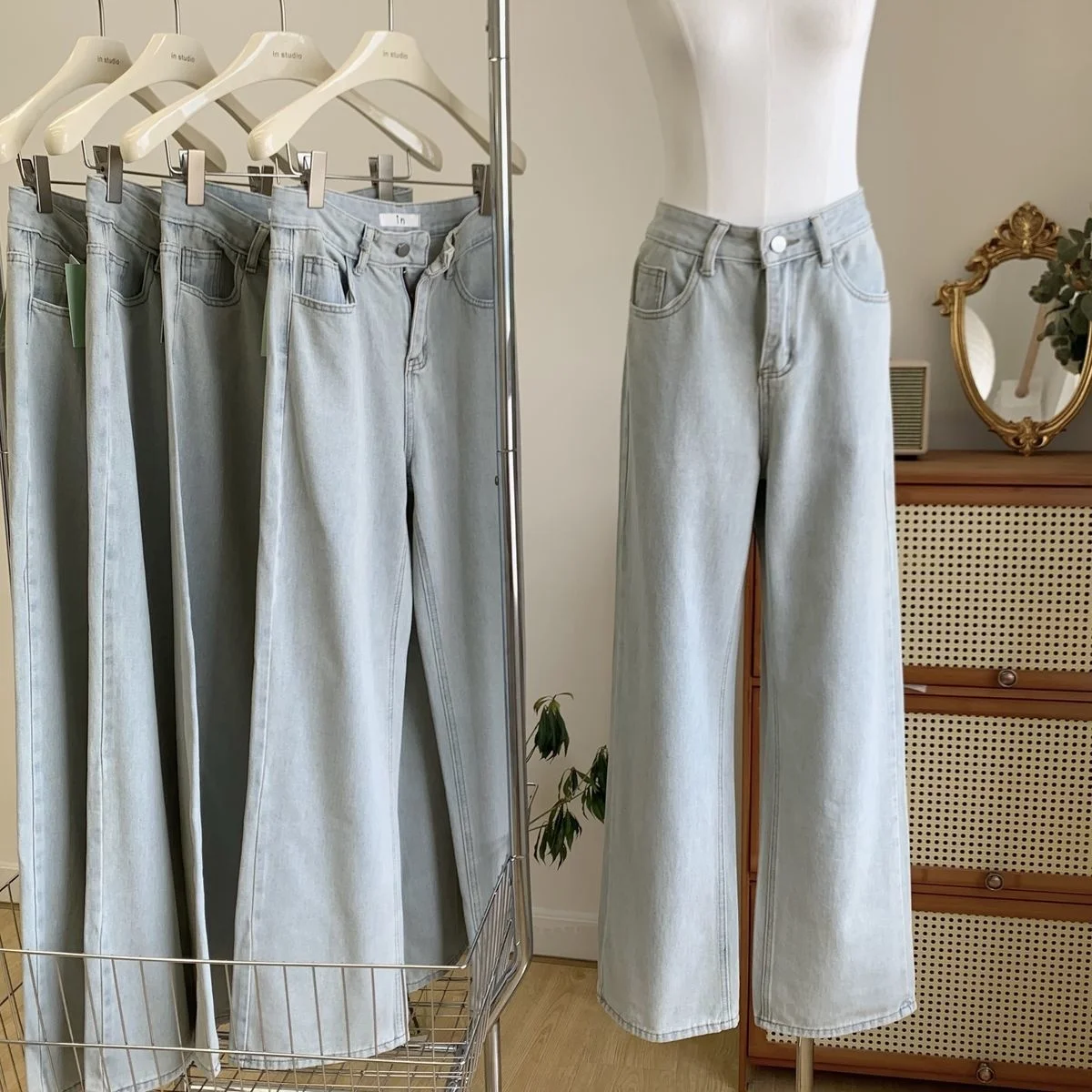 

Silk Denim Thin Light Blue Jeans Women's Summer Thin Straight Loose Slim Pants