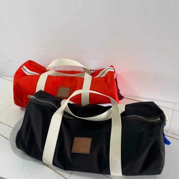 

2022 New Sports Bag Waterproof Nylon Large Travel Bag