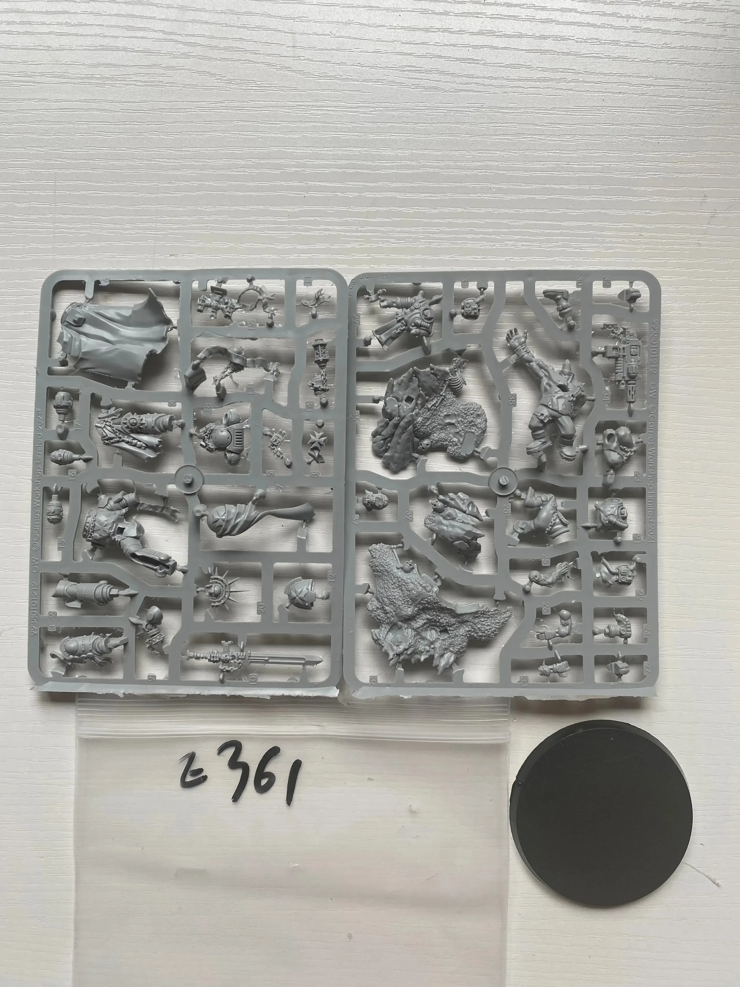 

Unpainted Board Game Wargames Garage Kits E361 Supreme Marshal Resin Model Kit