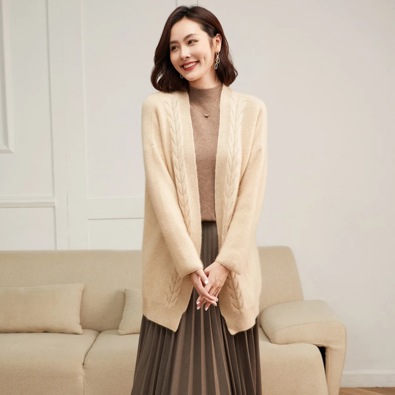 

2023 Spring and Summer Fashion New 100% Pure Cashmere Medium Length Cardigan Women's V-neck Loose Cashmere Sweater Knitted Coat