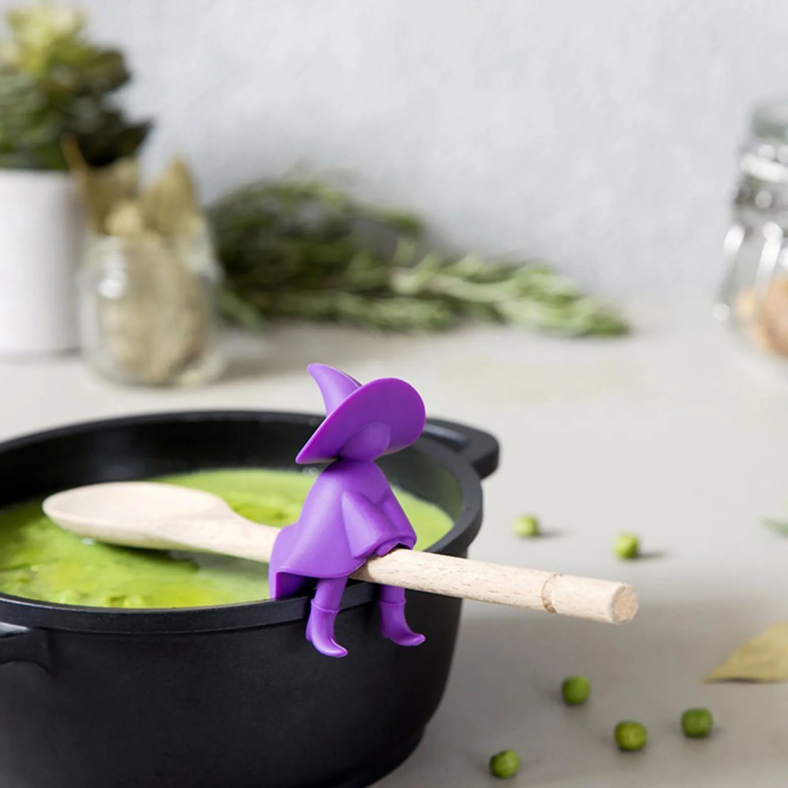 

Silicone Witch Spoon Holder Anti-overflow Lifting Soup Spoon Shelf Holder Spoon Rests Prevent Overflow Practical Kitchen Gadgets