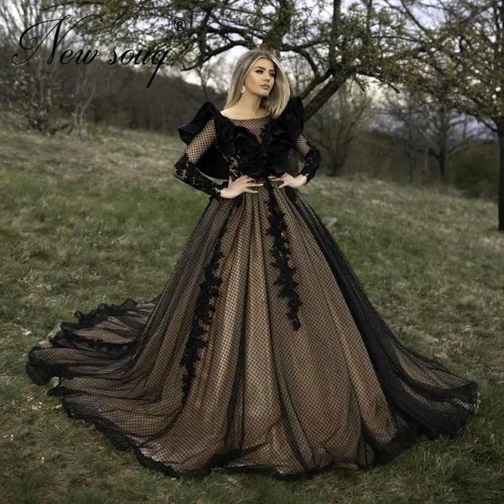 

Middl East Long Appliques Prom Dresses Robes De Soiree Customized Lace Beads Evening Dress Arabic Dubai Red Carpet Dress 2022