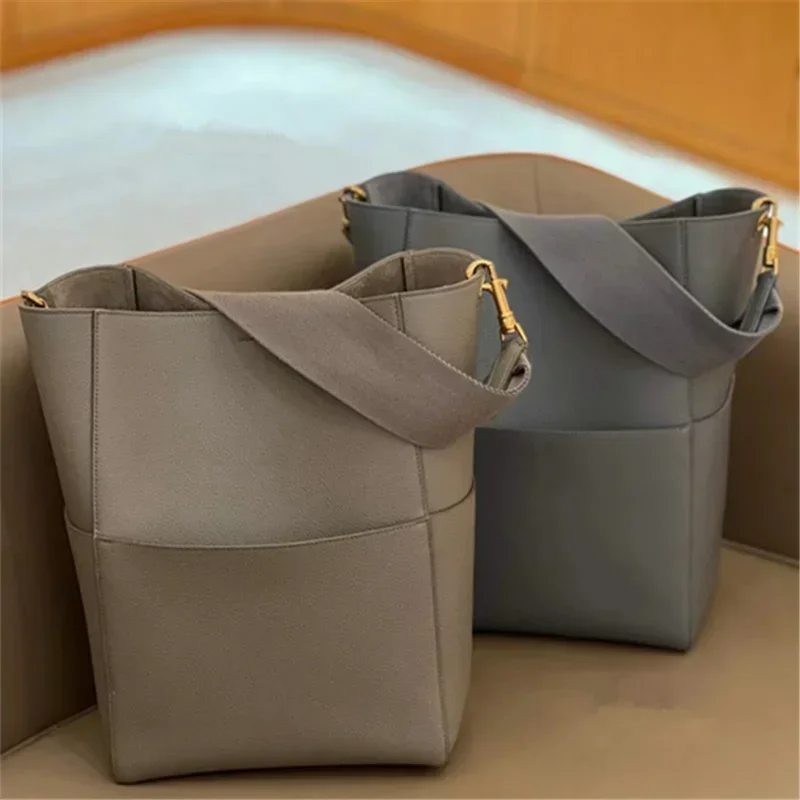 

Sangle Seau Tote Bags Designer Shoulder Bag In Smooth Calfskin Cow Leather Bag For Women.