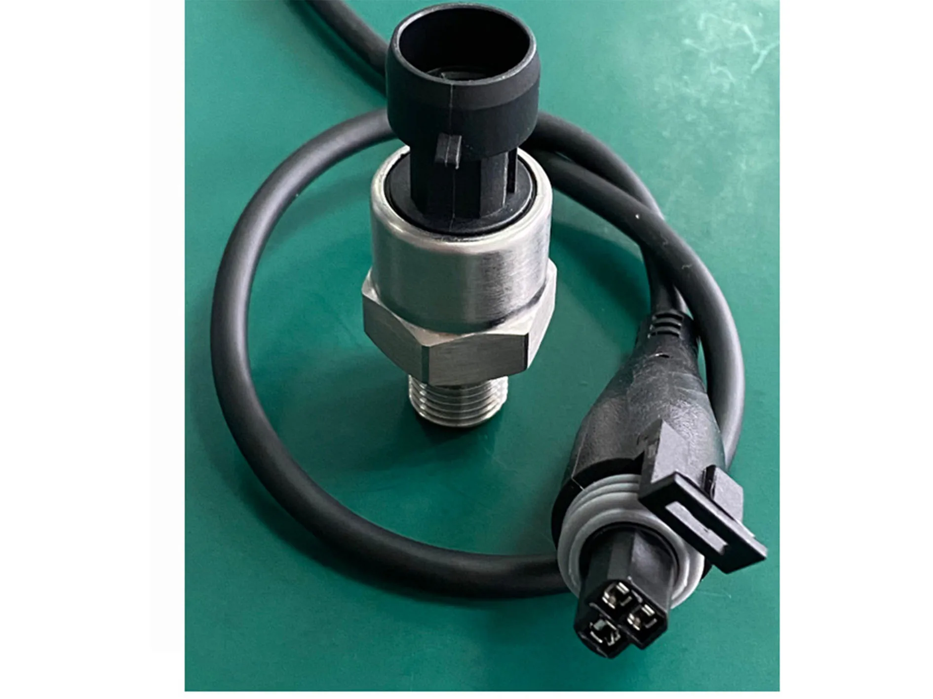 

Датчик давления воды 0-5 В, датчик общего давления масла с кабелем 5 м