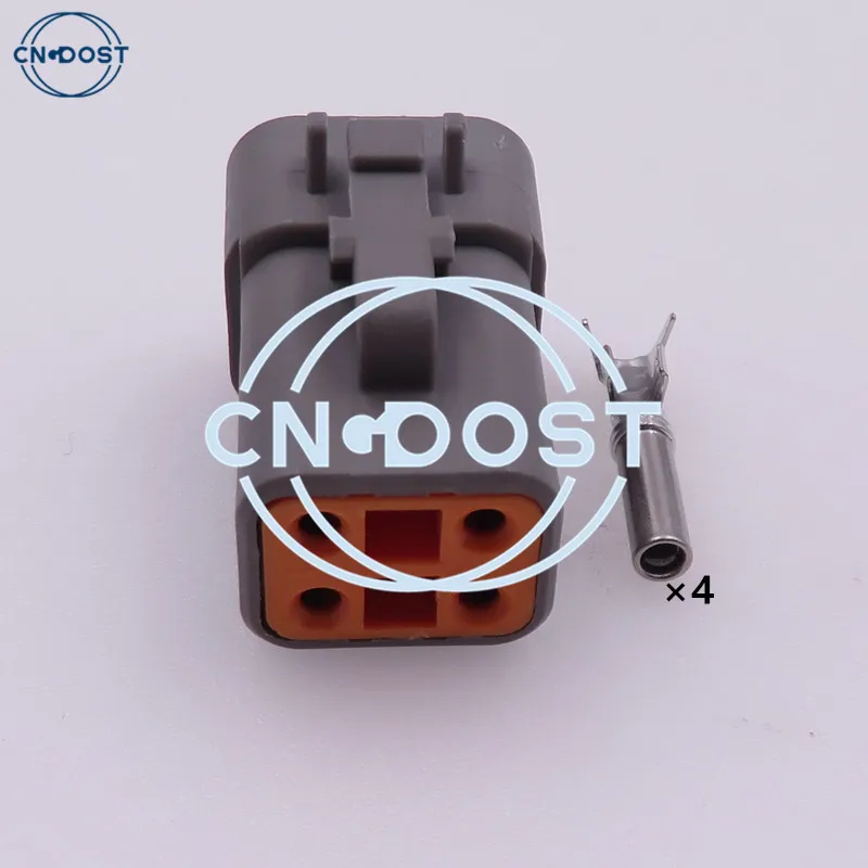 

Водонепроницаемый соединитель переменного тока с 4 контактами, 1 комплект