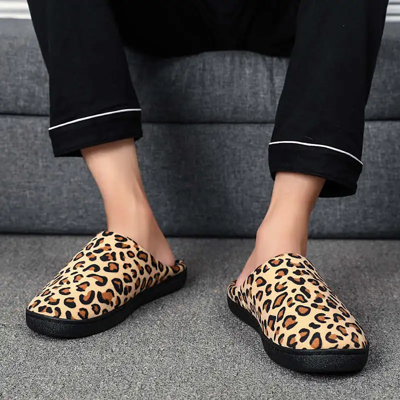 

Rocking Beach Flip Flops Size 35 Man Shoes Couple Gold Sandals Luxury Designers Slippers Men Winter Tennis Skateboard Tennis
