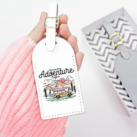 И так, приключение начинает печать детской идентификационной таблички для багажа, бирки для багажа, аксессуары для путешествий, подарки