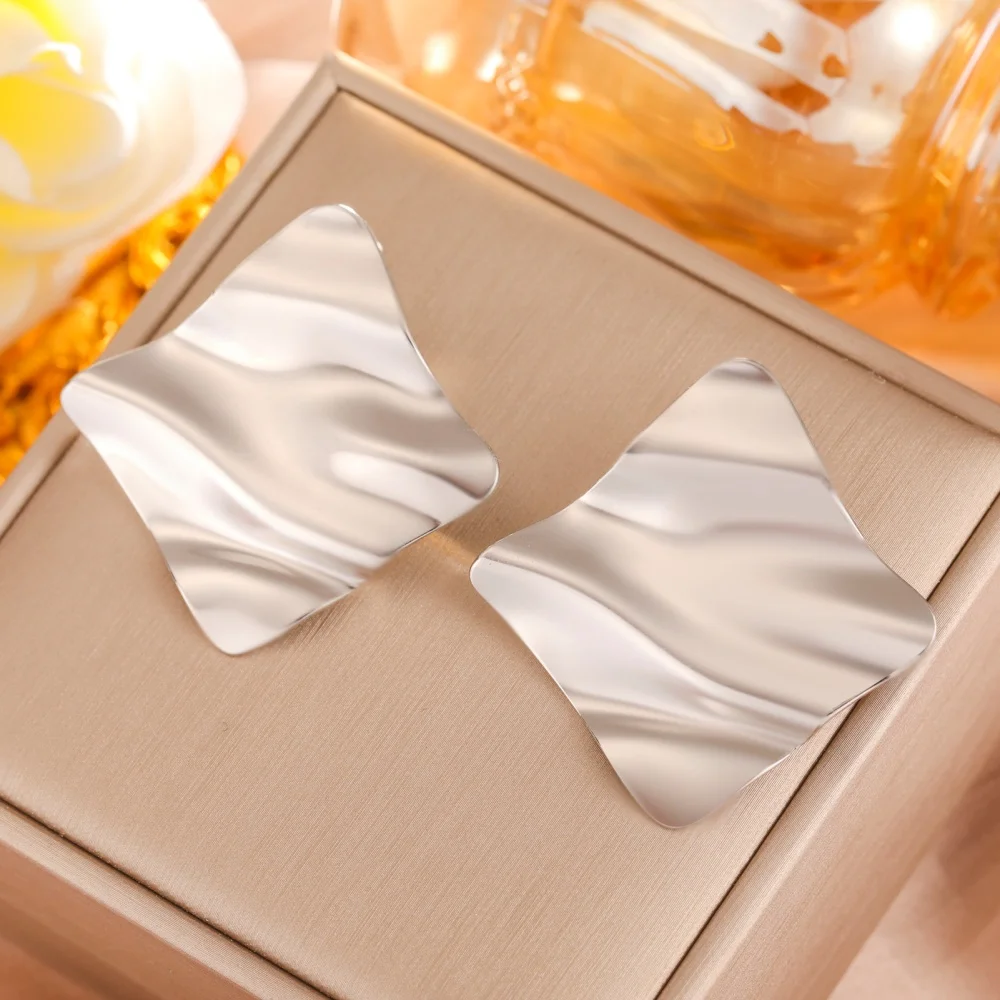 Квадратные серьги-гвоздики с рябью воды для женщин и девочек куртка-ушанка