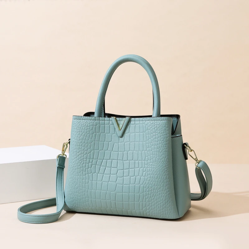 

Сумка через плечо женская, кожаная, 2022, с узором в виде камней