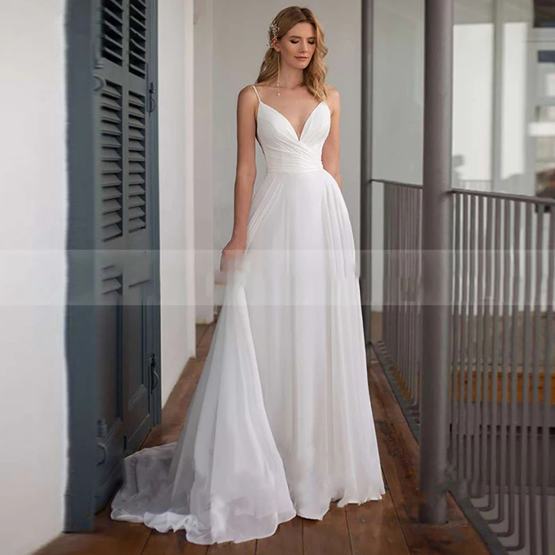 

QUEEN Boho A-Line Chiffon Wedding Dress 2022 Sexy Spaghetti Straps Backless Pleats Sweep Train V-Neck Bridal Gowns Custom Made