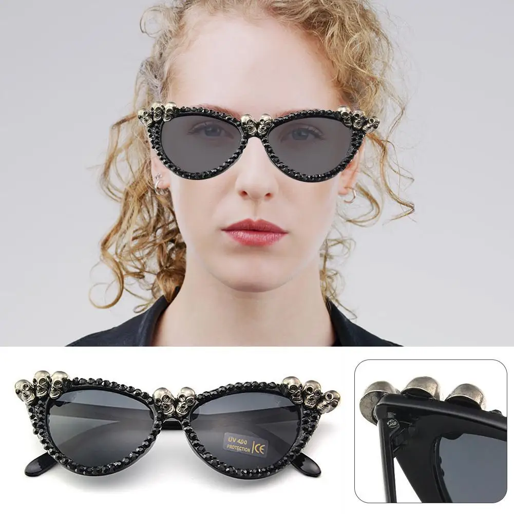 

New Fashion Cat Eye Skull Glasses Women Cat Eye Crystal Punk Sun Glasses Men Luxury Halloween Decoration Eyewear Black Round