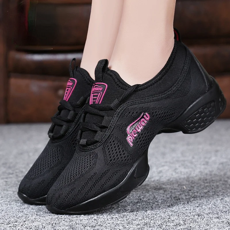 

XIHAHA New Sports Feature Soft Outsole Breath Dance Shoes Sneakers for Woman Practice Shoes Modern Dance Jazz Shoes Latin Dance