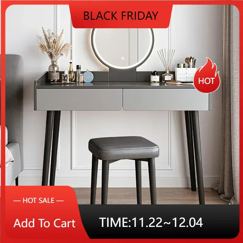 Туалетный столик с ящиками и круглой тумбочкой