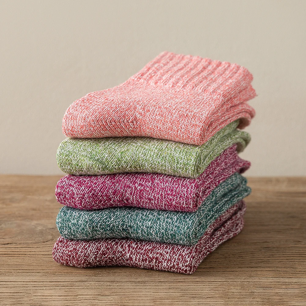 Hot New Witner Socks Women Socks Thick Warm Wool Retro Solid Color High Quality 5 Pairs Set Couple Models Free Size