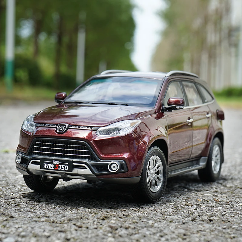 Фото Масштаб 1:18 JMC Новый Yusheng S350 литье под давлением модель автомобиля коллекционные украшения игрушки подарки для детей №1