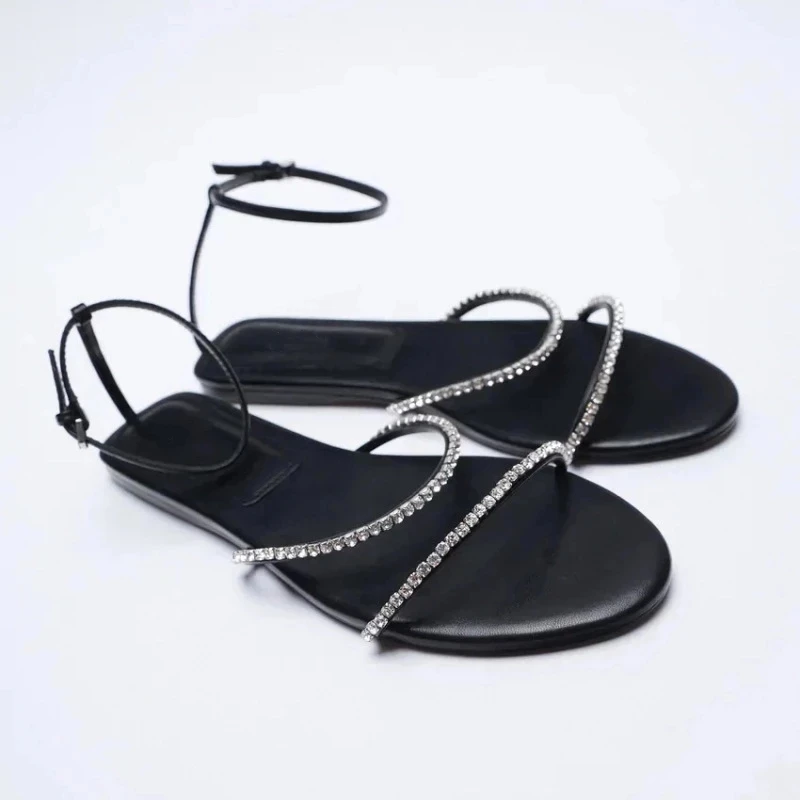 

ZRACK Summer Sandals Women New Brand 2022 Flat Fashion Black Rhinestones Slippers Plus Size 41Shoes For Female Sexy Luxury Shoes